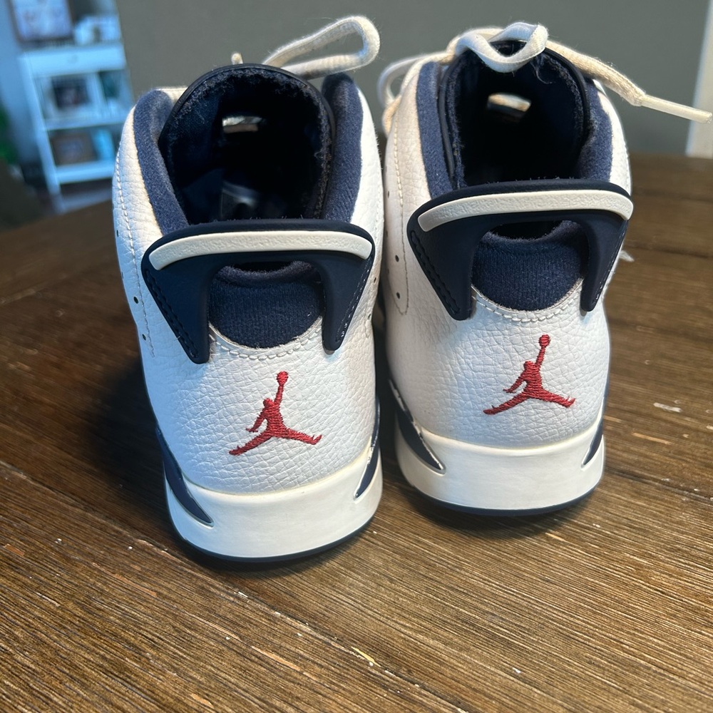 Jordan Little Kids 6 Retro Jordan’s size 3 youth - Picture 7 of 10